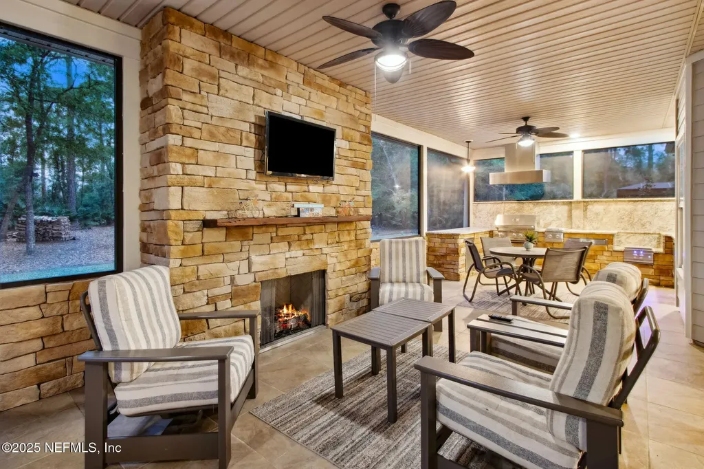 96197 Brady Point Road Fernandina Beach FL 32034