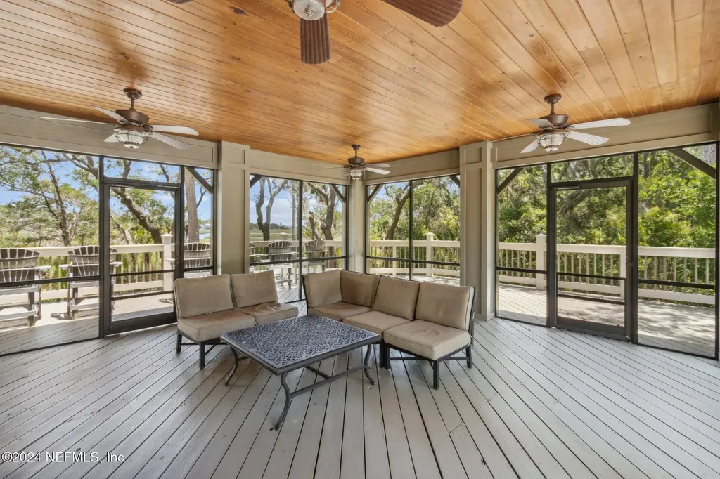 96197 Brady Point Road Fernandina Beach FL 32034