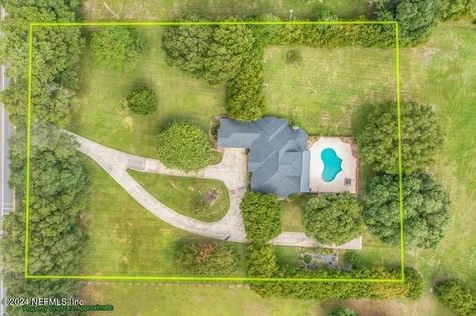7436 Woodlawn Road Macclenny FL 32063