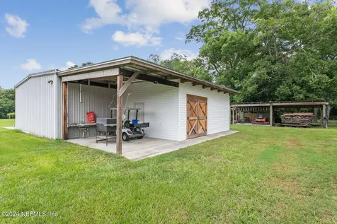 7436 Woodlawn Road Macclenny FL 32063