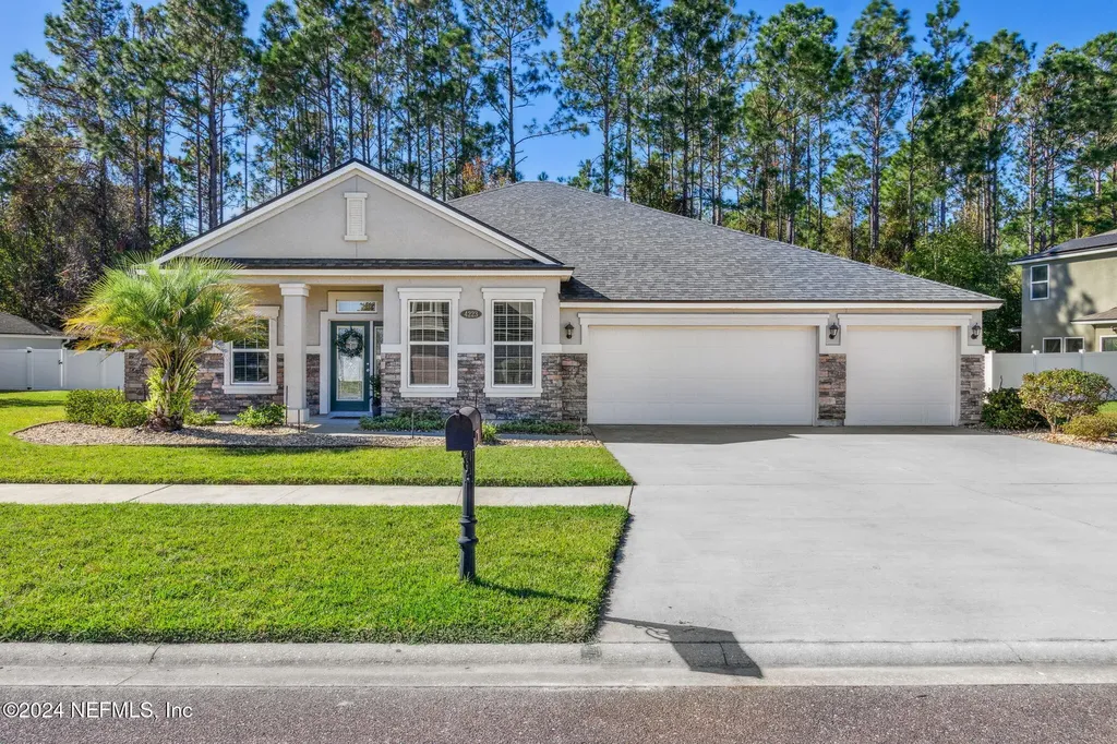 4223 Sherman Hills Parkway W Jacksonville FL 32210