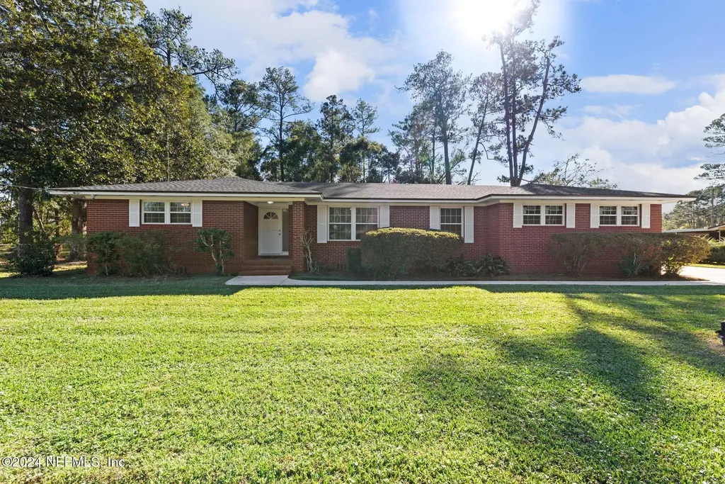 3830 Dexter Drive N Jacksonville FL 32218