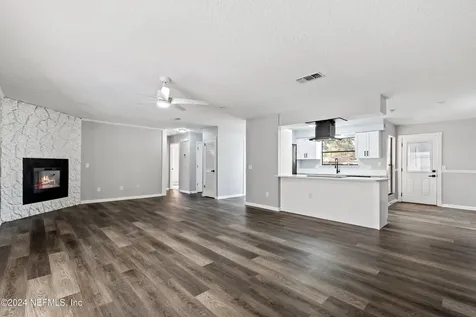 589 Charles Carrol Street Orange Park FL 32073
