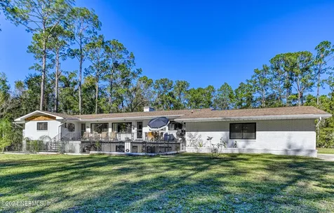 1206 S 5th Street Macclenny FL 32063