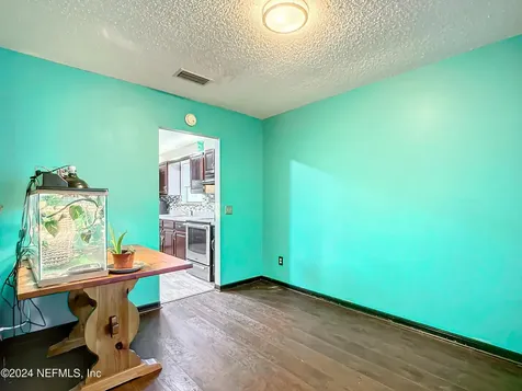 122 Santa Rosa Street Florahome FL 32140