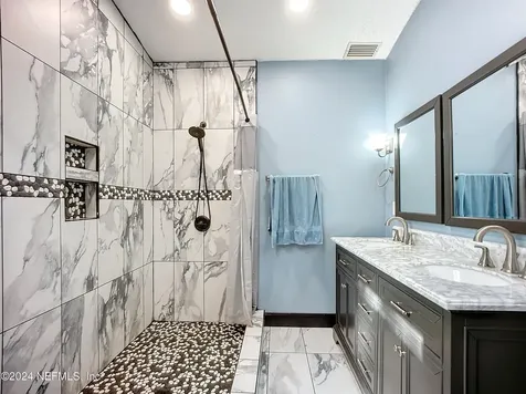 122 Santa Rosa Street Florahome FL 32140