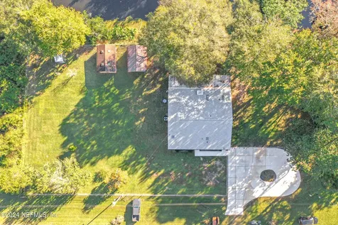 122 Santa Rosa Street Florahome FL 32140