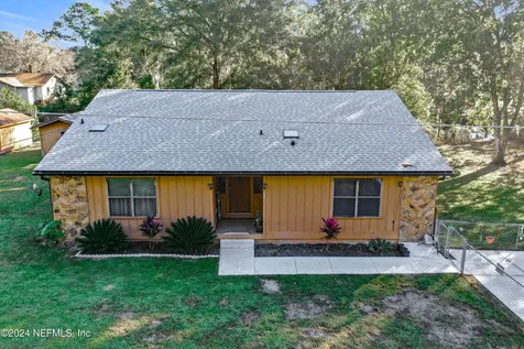 122 Santa Rosa Street Florahome FL 32140