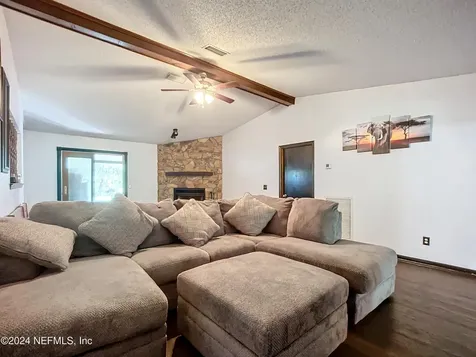 122 Santa Rosa Street Florahome FL 32140