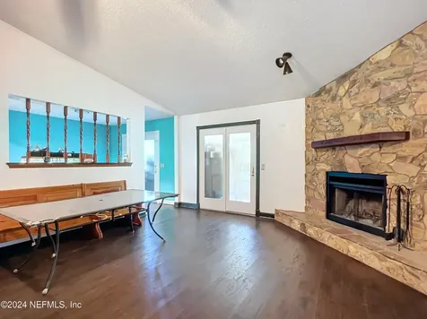 122 Santa Rosa Street Florahome FL 32140