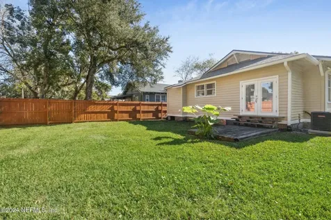 2323 Ernest Street Jacksonville FL 32204