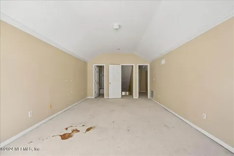 999 Ashton Cove Terrace Jacksonville FL 32218