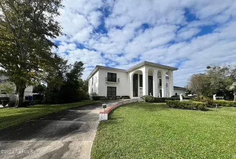 8000 Quailwood Drive Jacksonville FL 32256