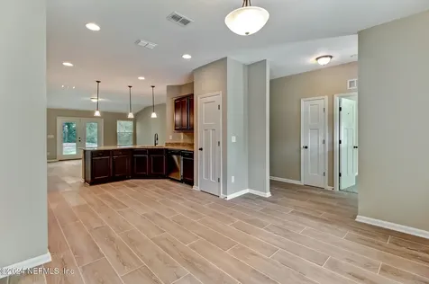 1856 Navaho Avenue Jacksonville FL 32210