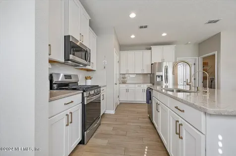3987 Heatherbrook Place Middleburg FL 32068