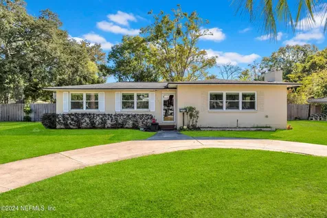 7305 Poinciana Avenue Jacksonville FL 32217