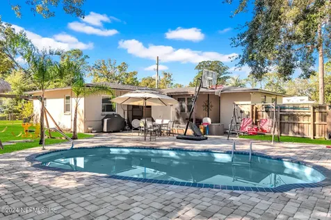 7305 Poinciana Avenue Jacksonville FL 32217