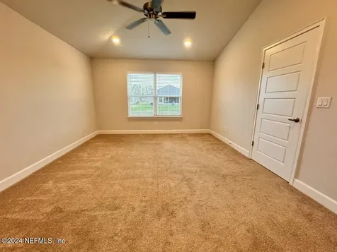 7294 Gateway Court Jacksonville FL 32219