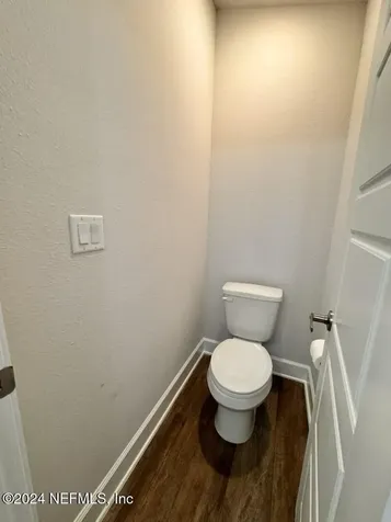 7294 Gateway Court Jacksonville FL 32219