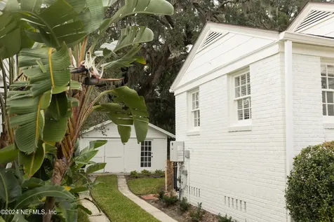1112 Inwood Terrace Jacksonville FL 32207