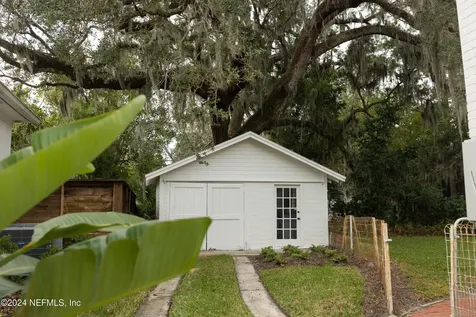 1112 Inwood Terrace Jacksonville FL 32207