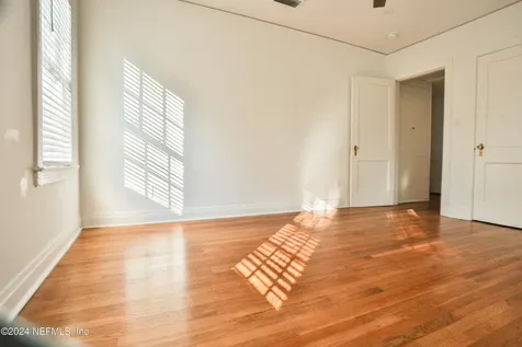 1112 Inwood Terrace Jacksonville FL 32207