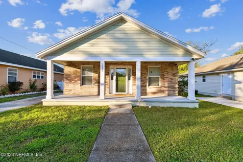 1131 W 32nd Street Jacksonville FL 32209
