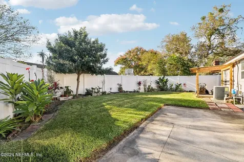 12318 Burning Embers Lane N Jacksonville FL 32225