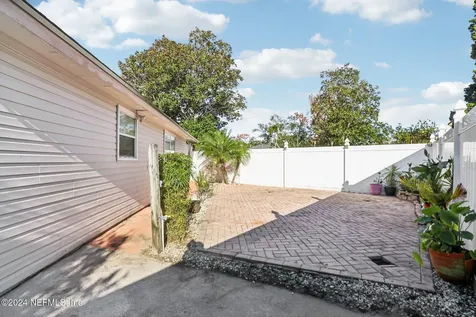 12318 Burning Embers Lane N Jacksonville FL 32225