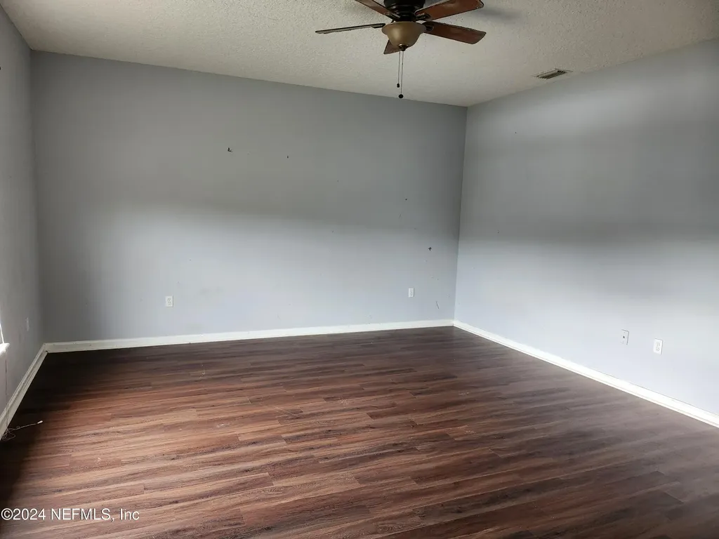 9194 Prosperity Lake Drive Jacksonville FL 32244