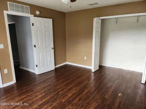 9194 Prosperity Lake Drive Jacksonville FL 32244