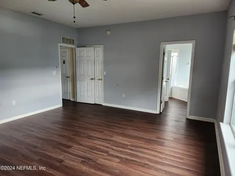 9194 Prosperity Lake Drive Jacksonville FL 32244