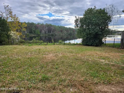9194 Prosperity Lake Drive Jacksonville FL 32244