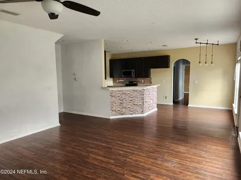 9194 Prosperity Lake Drive Jacksonville FL 32244