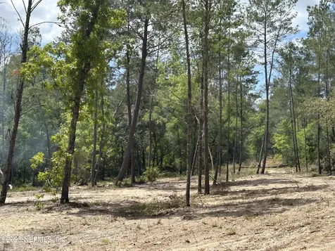 101 New Jersey Street Satsuma FL 32189