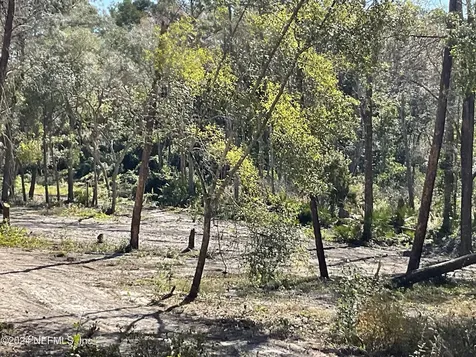 101 New Jersey Street Satsuma FL 32189