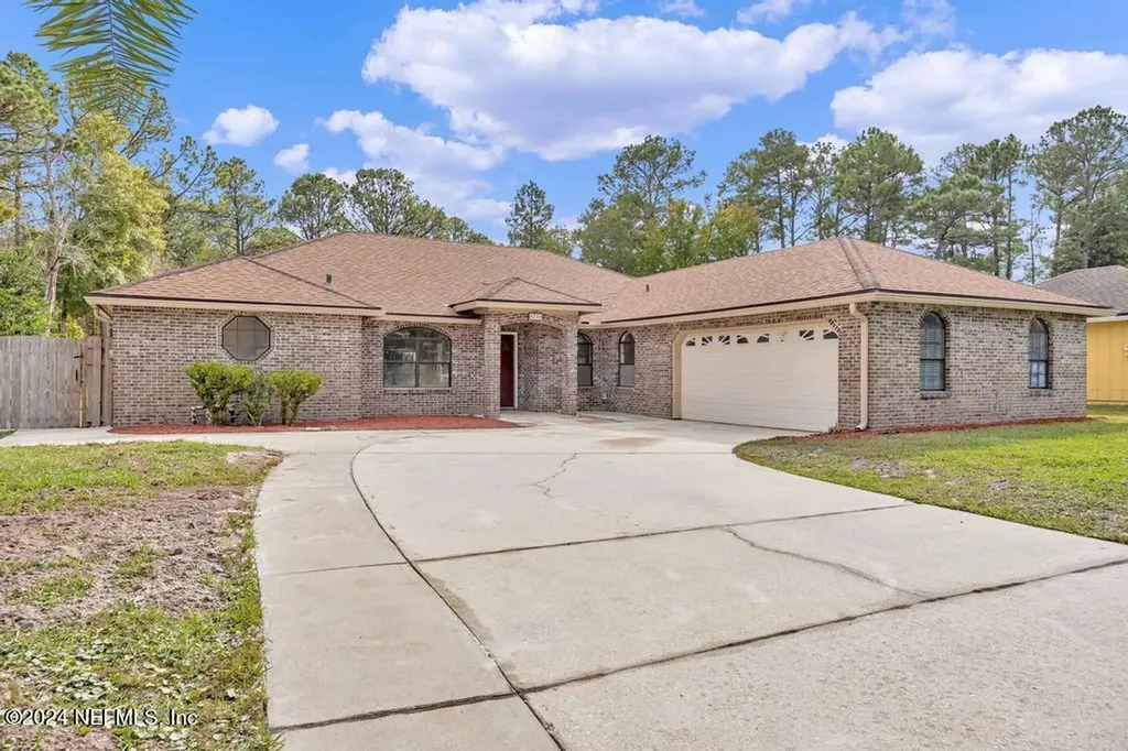 8234 Spencers Trace Drive Jacksonville FL 32244