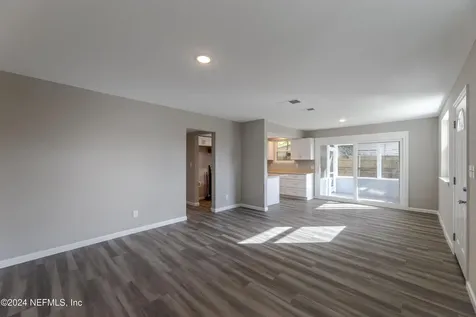 11427 Harlan Drive Jacksonville FL 32218