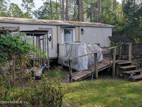 133 Mullis Avenue Interlachen FL 32148