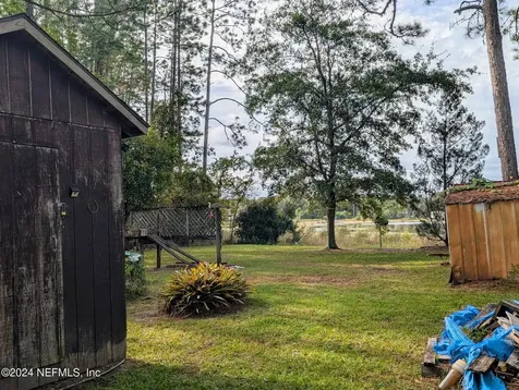 133 Mullis Avenue Interlachen FL 32148