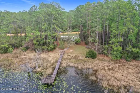 133 Mullis Avenue Interlachen FL 32148