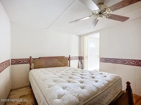 133 Mullis Avenue Interlachen FL 32148