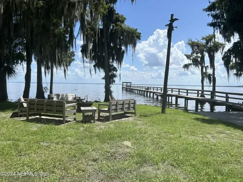 202 First Street Georgetown FL 32139