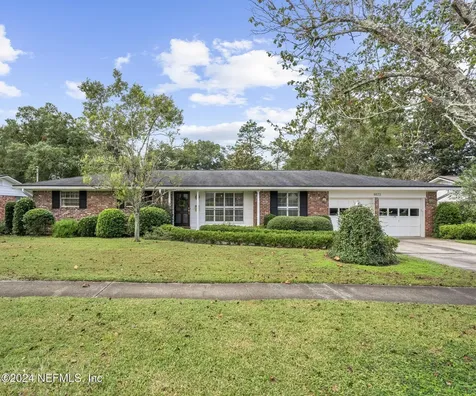 8572 Brierwood Road Jacksonville FL 32217
