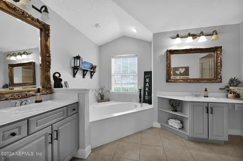 3683 Red Hawk Court Green Cove Springs FL 32043