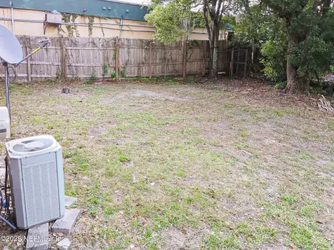 16 W 32nd Street Jacksonville FL 32206