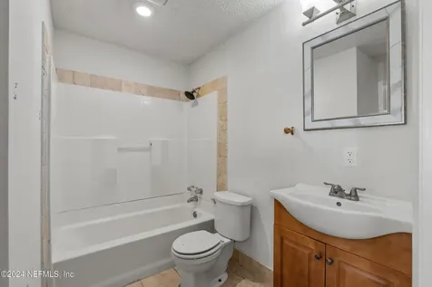 1736 Louvre Drive Jacksonville FL 32221