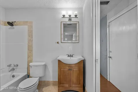 1736 Louvre Drive Jacksonville FL 32221