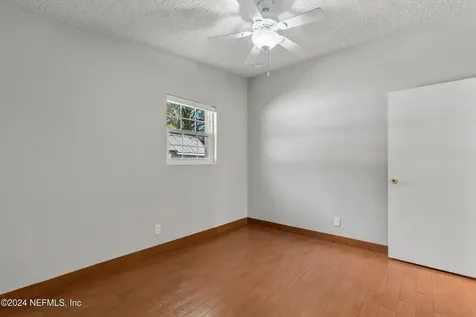 1736 Louvre Drive Jacksonville FL 32221