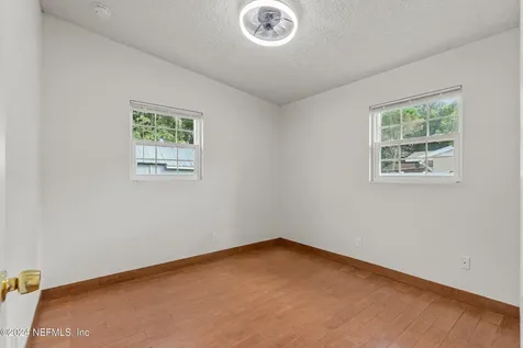 1736 Louvre Drive Jacksonville FL 32221